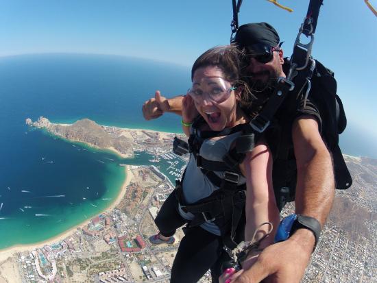 Cabo Adventures: Cabo skydiving
